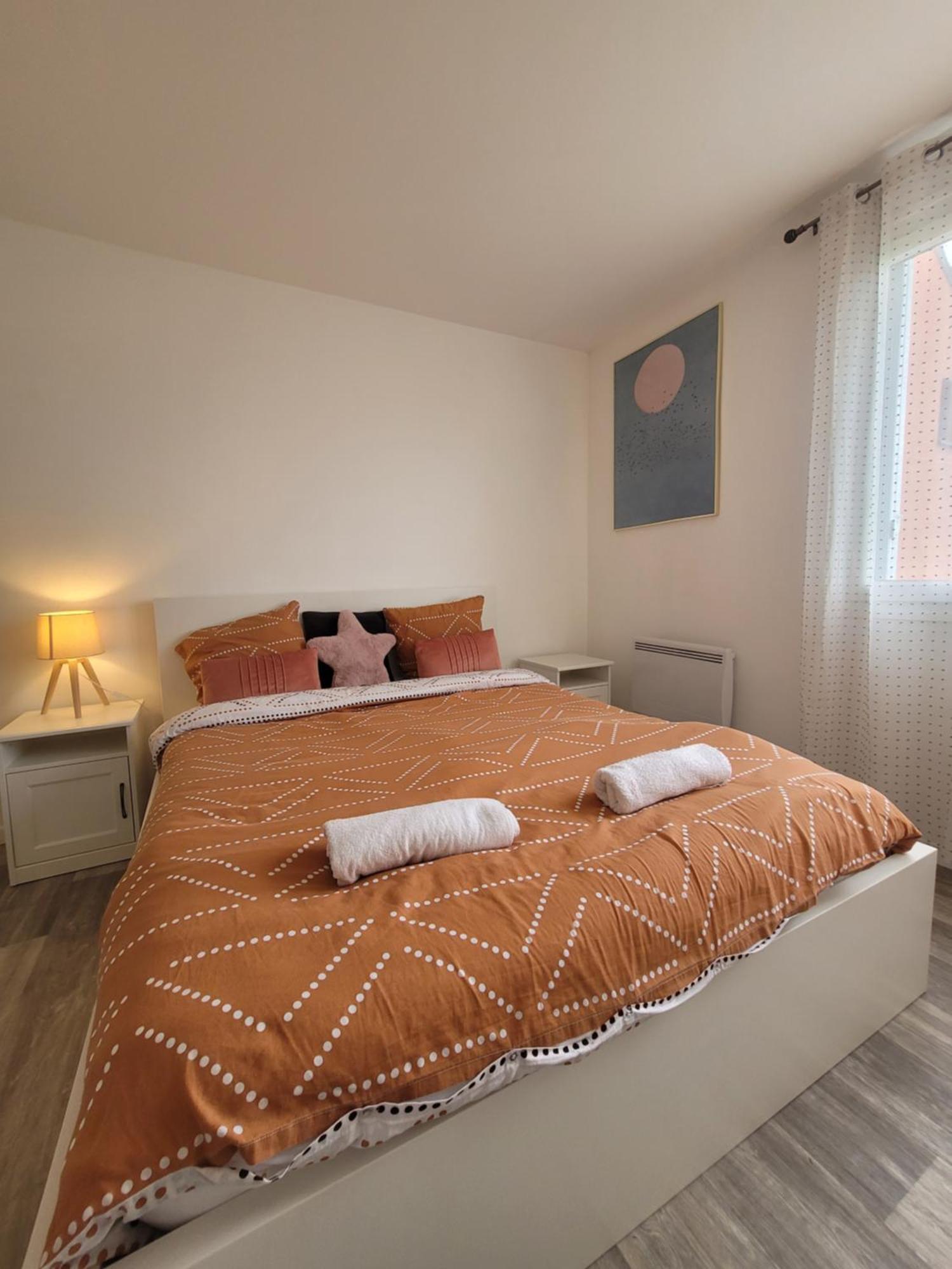 Parisian Retreat Pour 5 Personnes - 12 Min De Paris - Proche Gare Apartment Deuil-la-Barre Exterior photo